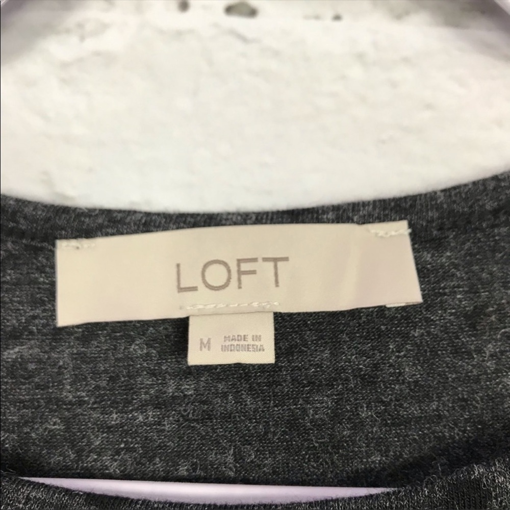 LOFT polka dot cold shoulder top-size M - Picture 5 of 6